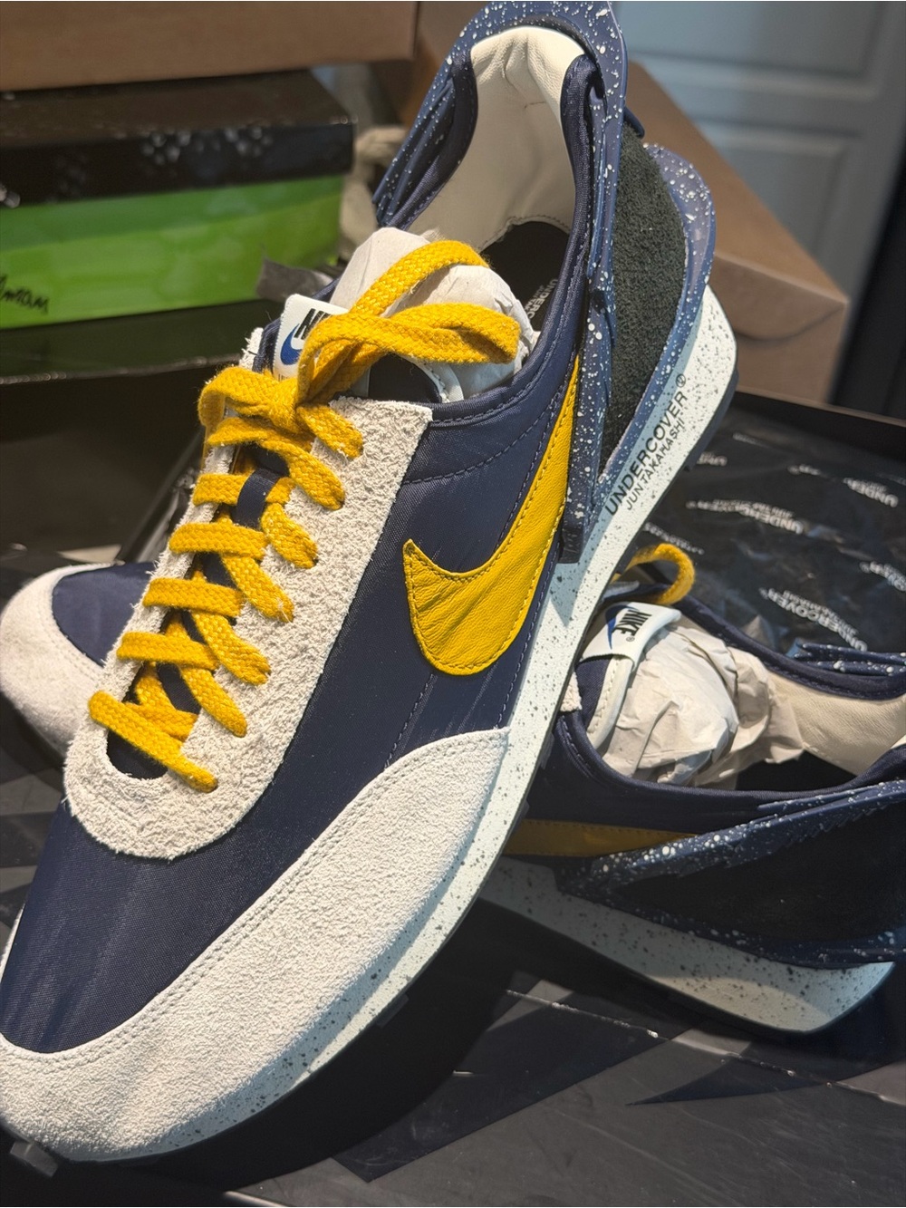 Nike dbreak undercover Navy & Yellow Low-Top Retro Runner Sneaker